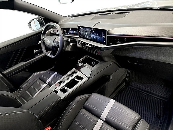 Opel Grandland 14 of 19
