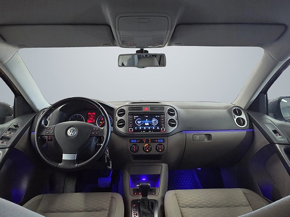 Volkswagen Tiguan 9 of 22
