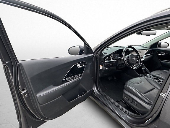 Kia Niro 9 of 30