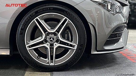 Mercedes-Benz CLA200 d 25 of 27
