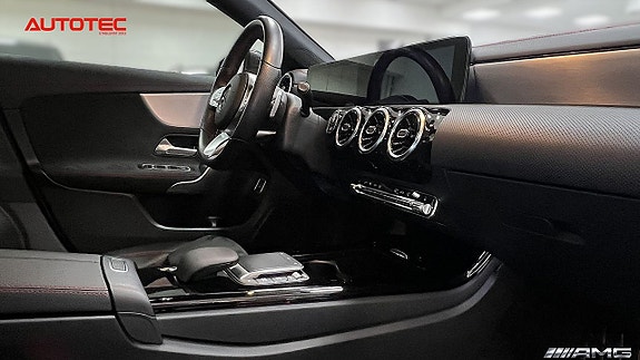 Mercedes-Benz CLA200 d 18 of 27