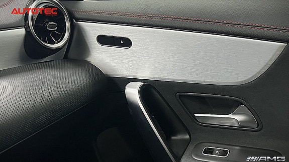 Mercedes-Benz CLA200 d 20 of 27