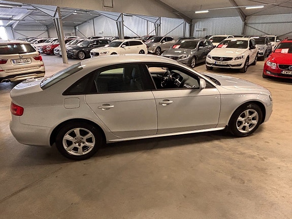 Audi A4 3 of 9