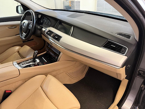 BMW 530d 12 of 15