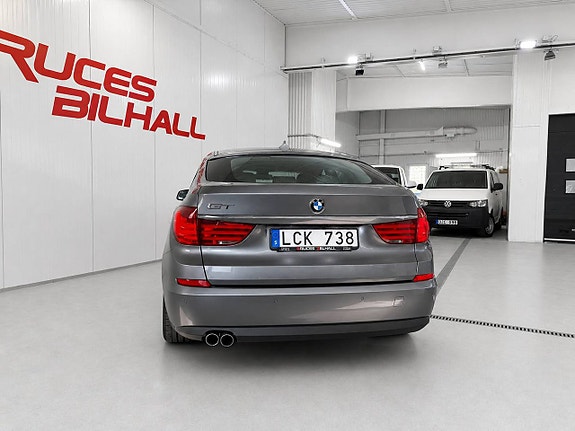 BMW 530d 8 of 15
