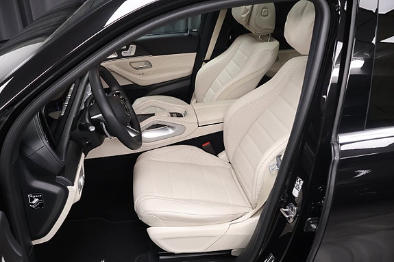 Mercedes-Benz GLS450 d 10 of 30