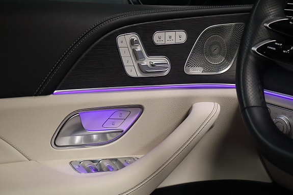Mercedes-Benz GLS450 d 16 of 30