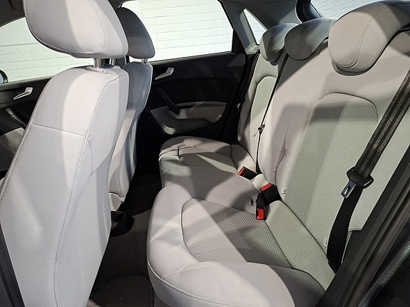 Audi A1 6 of 14