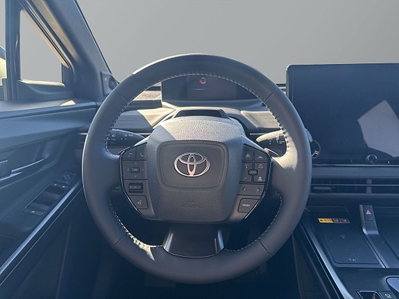 Toyota C-HR+ 9 of 14