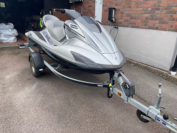 Yamaha FX Cruiser HO 2011 | 234 h | Trailer + GPS | 72 000 kr 2 of 5