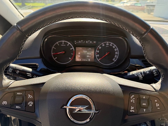 Opel Corsa 15 of 16