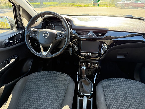 Opel Corsa 12 of 16