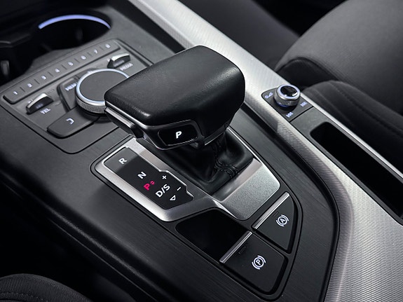 Audi A4 21 of 29