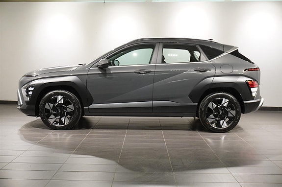 Hyundai Kona 2 of 5
