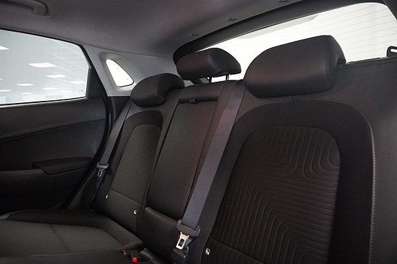 Hyundai Kona 5 of 5