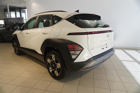 Hyundai Kona 5 of 5