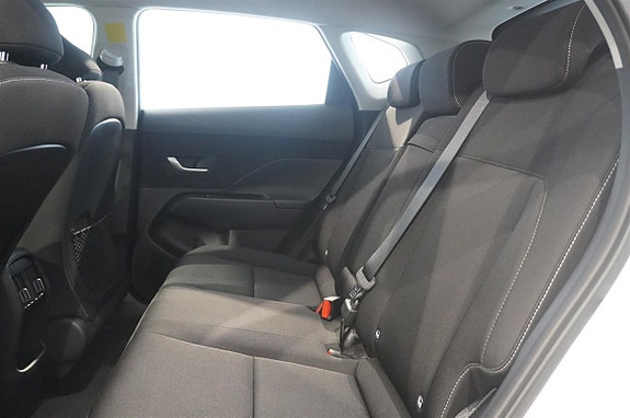 Hyundai Kona 4 of 5