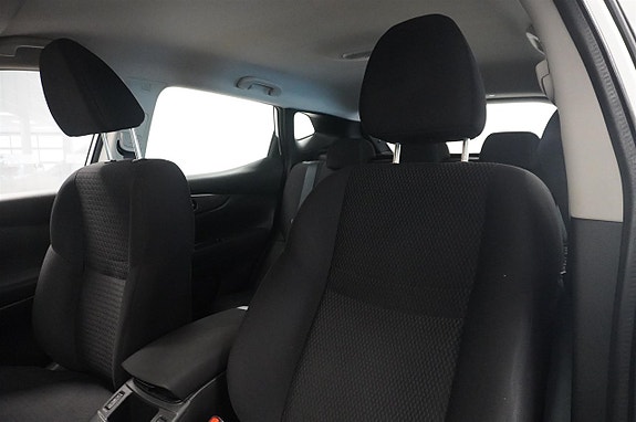 Nissan Qashqai 4 of 5