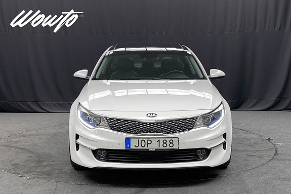 Kia Optima 2 of 5
