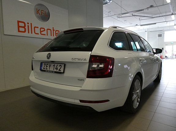 Skoda Octavia 6 of 22