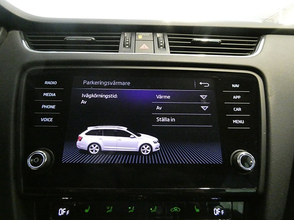 Skoda Octavia 18 of 22