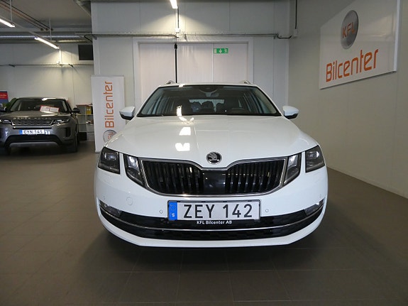 Skoda Octavia 12 of 22