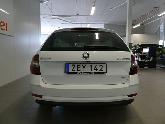 Skoda Octavia 7 of 22