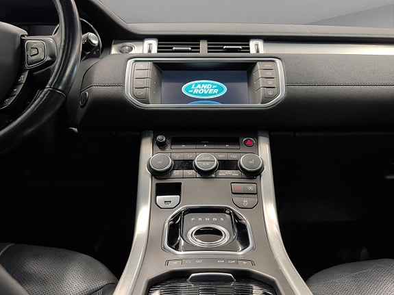 Land Rover Range Rover Evoque 14 of 28