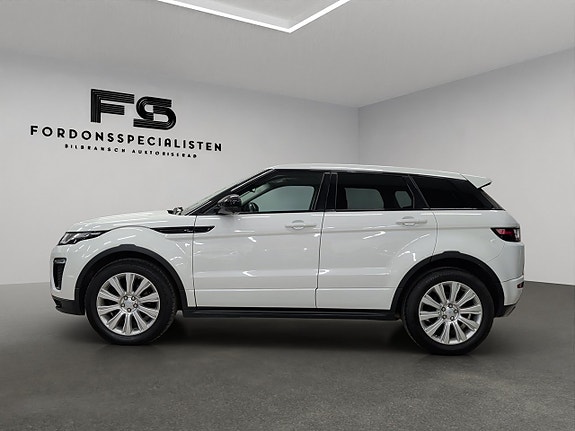 Land Rover Range Rover Evoque 7 of 28