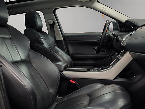 Land Rover Range Rover Evoque 11 of 28