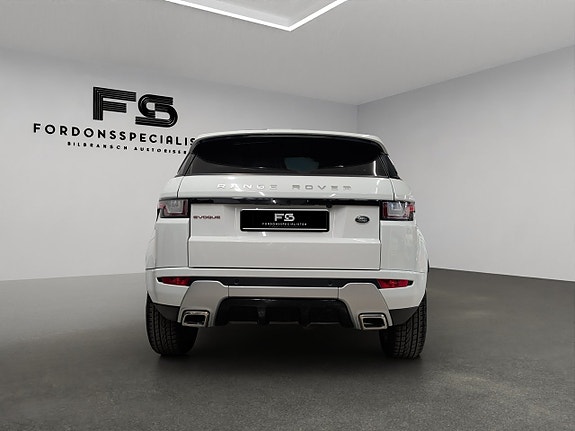 Land Rover Range Rover Evoque 5 of 5