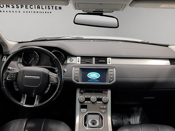 Land Rover Range Rover Evoque 13 of 28