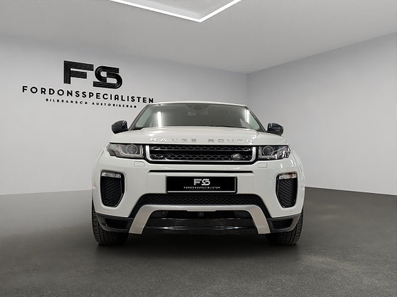 Land Rover Range Rover Evoque 9 of 28