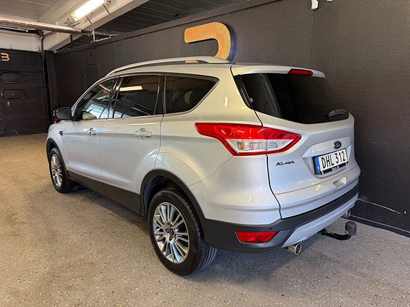 Ford Kuga 3 of 5