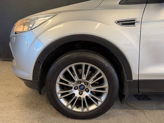 Ford Kuga 6 of 23