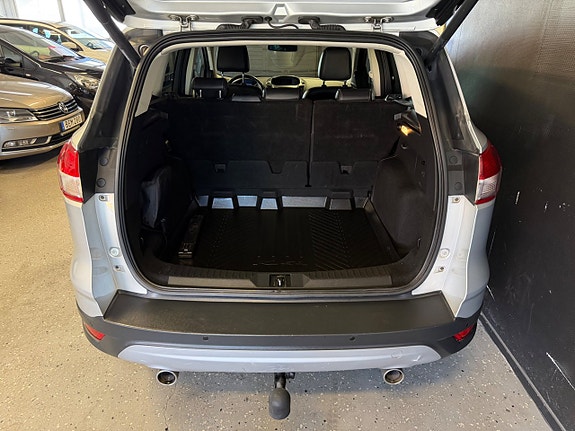 Ford Kuga 10 of 23