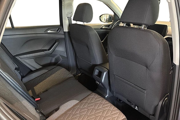 Volkswagen T-Cross 17 of 22