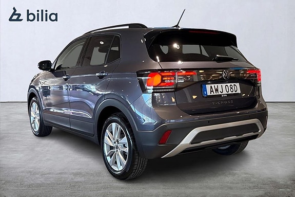 Volkswagen T-Cross 3 of 22