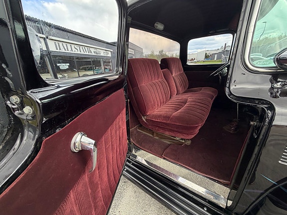 Ford F-100 13 of 18