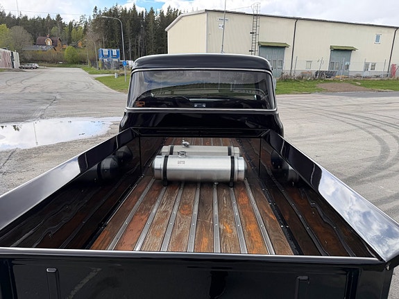 Ford F-100 8 of 18