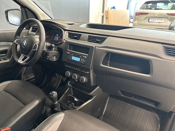 Renault Kangoo 10 of 16