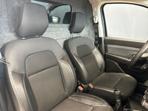 Renault Kangoo 16 of 16