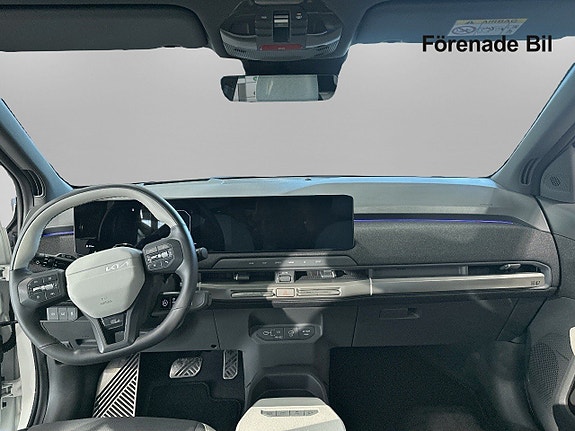 Kia EV3 7 of 15
