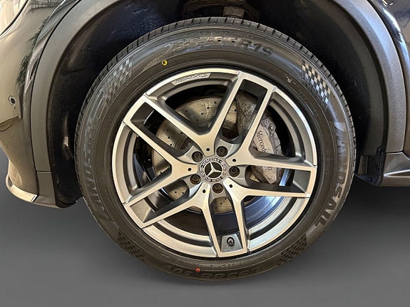 Mercedes-Benz GLC220 d 17 of 17
