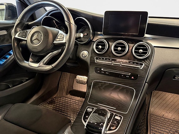 Mercedes-Benz GLC220 d 9 of 17
