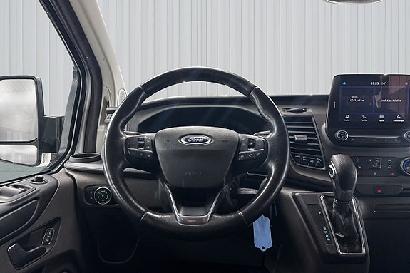 Ford Transit Custom 13 of 17