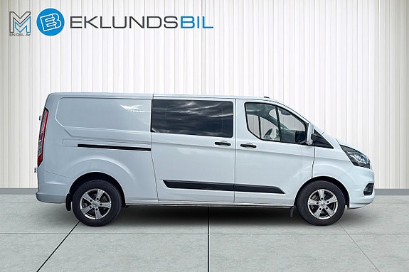 Ford Transit Custom 2 of 5