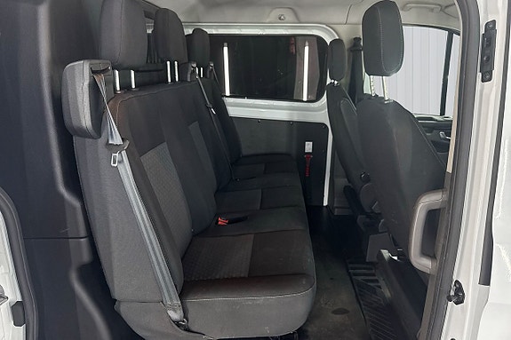 Ford Transit Custom 16 of 17