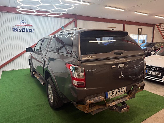 Mitsubishi L200 6 of 16
