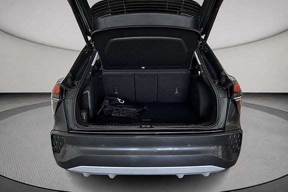 Audi Q3 4 of 5